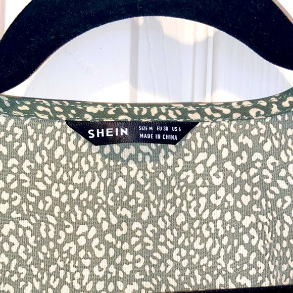 SHEIN Medium green long sleeve crop top tie - Picture 2 of 2